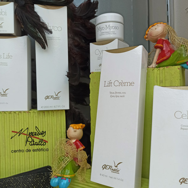 Cofres cosmética de Gernetic en nuestra tienda online www.mercedespatallo.com